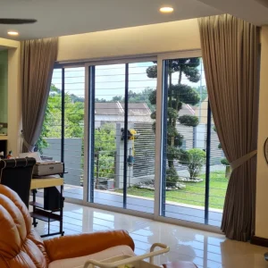 Curtain Dimmer