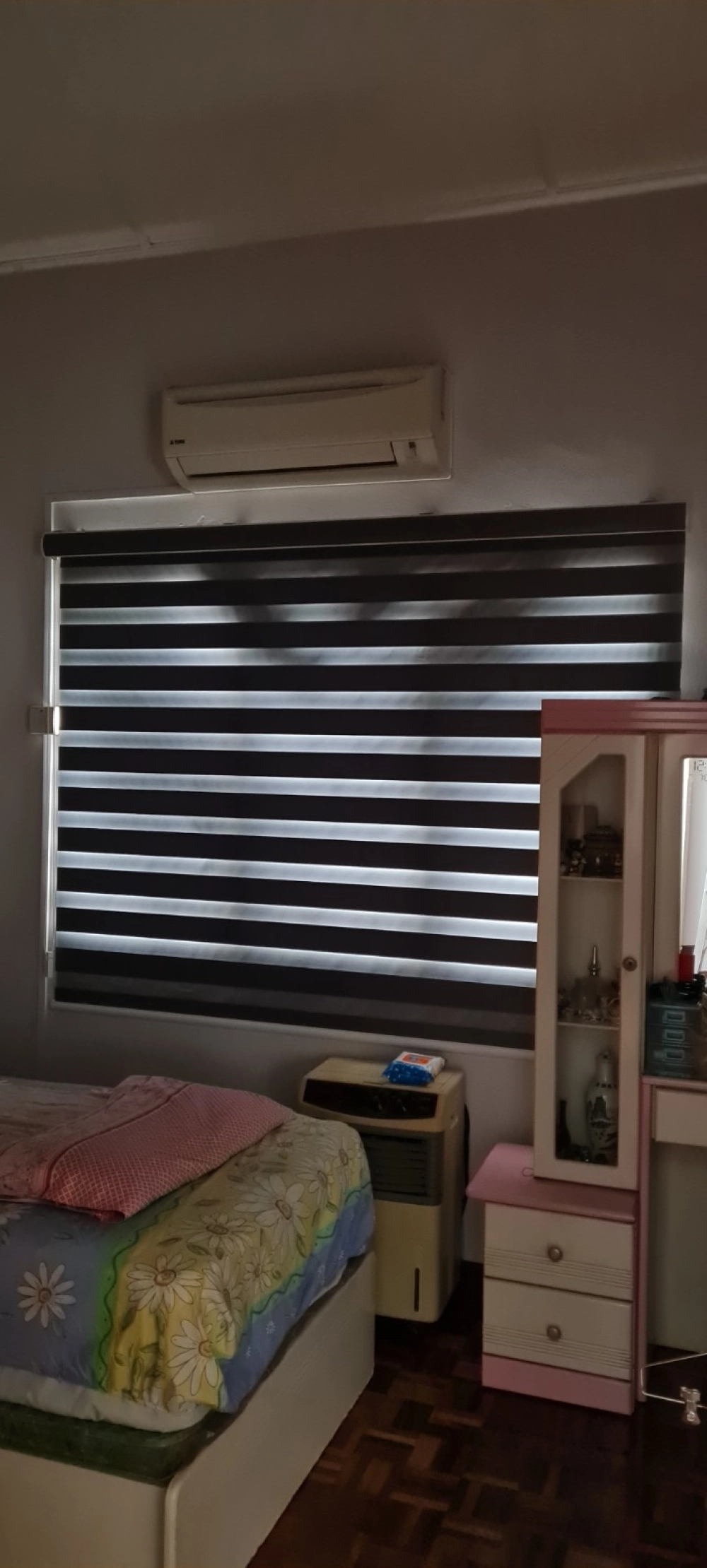 Window blinds