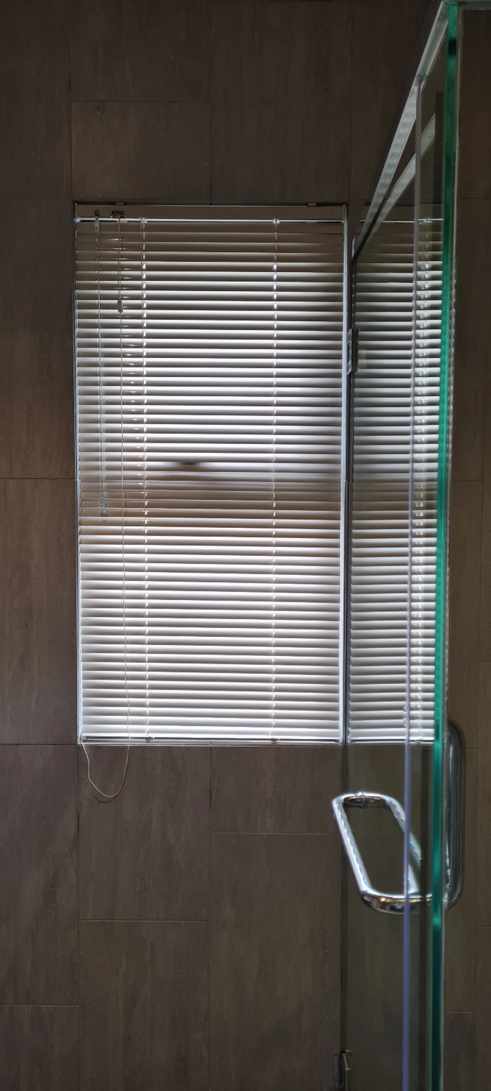 venetian blind