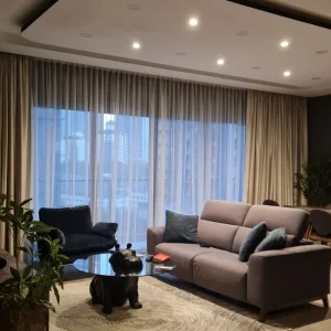 Curtain 