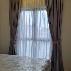 curtain 