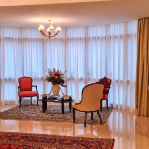 curtain 
