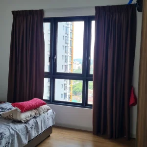 curtain 