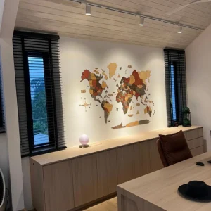 Timber blinds 
