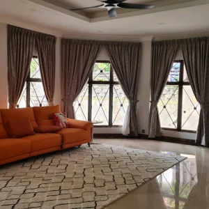 curtain 